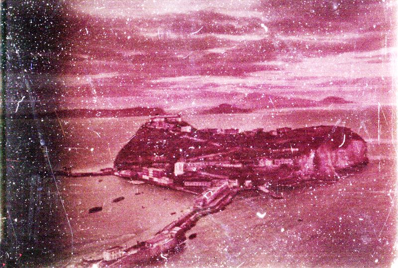 Carolina Magnin : Anima nero 51  - Stampa fine art a colori - Mostra Racconti di paesaggi - Collezione da Tiffany